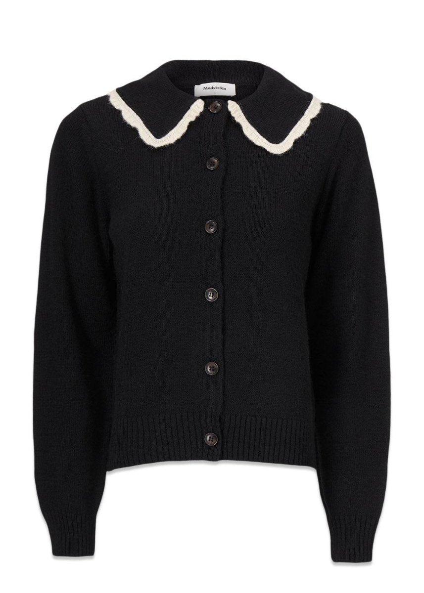 Modströms Meredith cardigan - Black. Køb strik her.