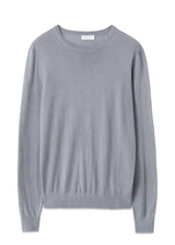 Tiger of Swedens NICHOLS - Light Grey Melange Knit. Køb strik her.