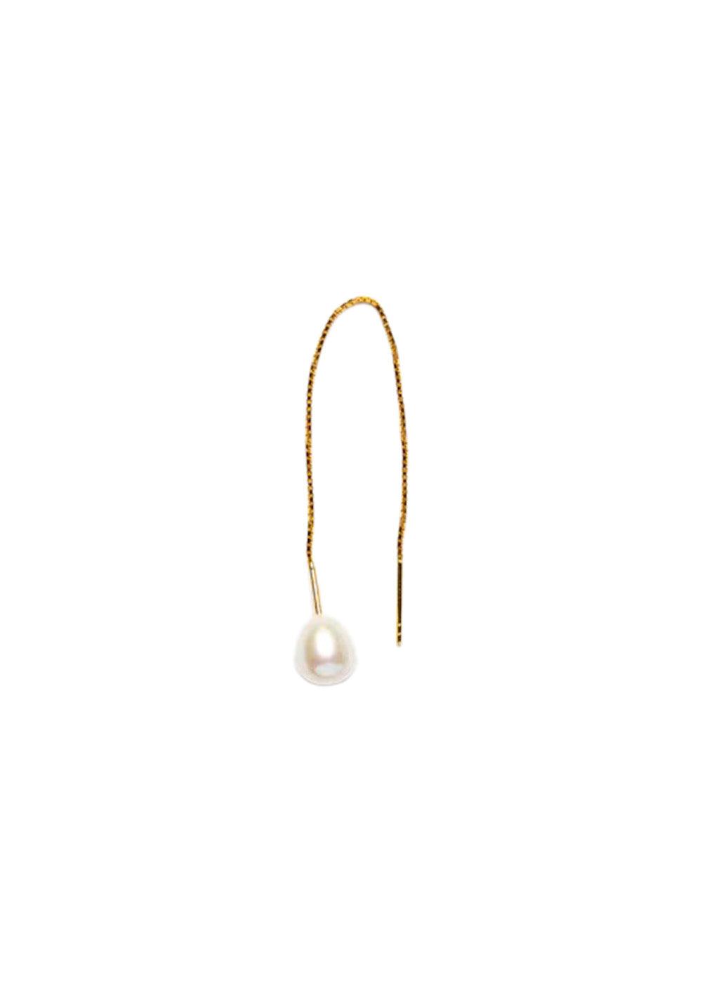 Sorelles Pearl Chain - White. Køb øreringe her.