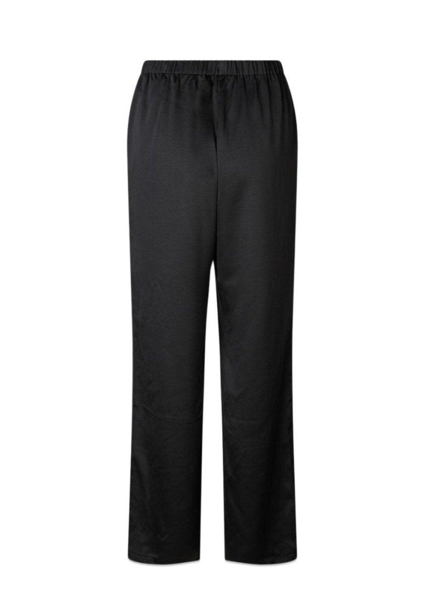 Modströms PeppaMD pants - Black. Køb bukser her.