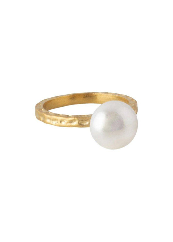 ENAMEL Copenhagens Ring, Pearl - 925S/Gp/M. Køb ringe her.