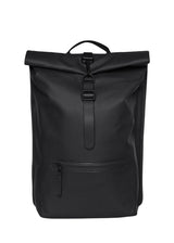 Rains' Rolltop Rucksack - Black. Køb rygsække her.