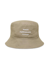 Mads Nørgaards Shadow Bully Hat - Laurel Oak. Køb headwear her.