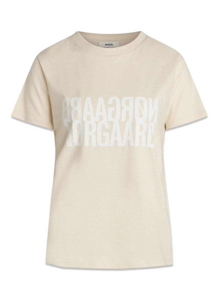 Mads Nørgaards Single Organic Trenda P Tee - Whitecap Grey. Køb t-shirts her.