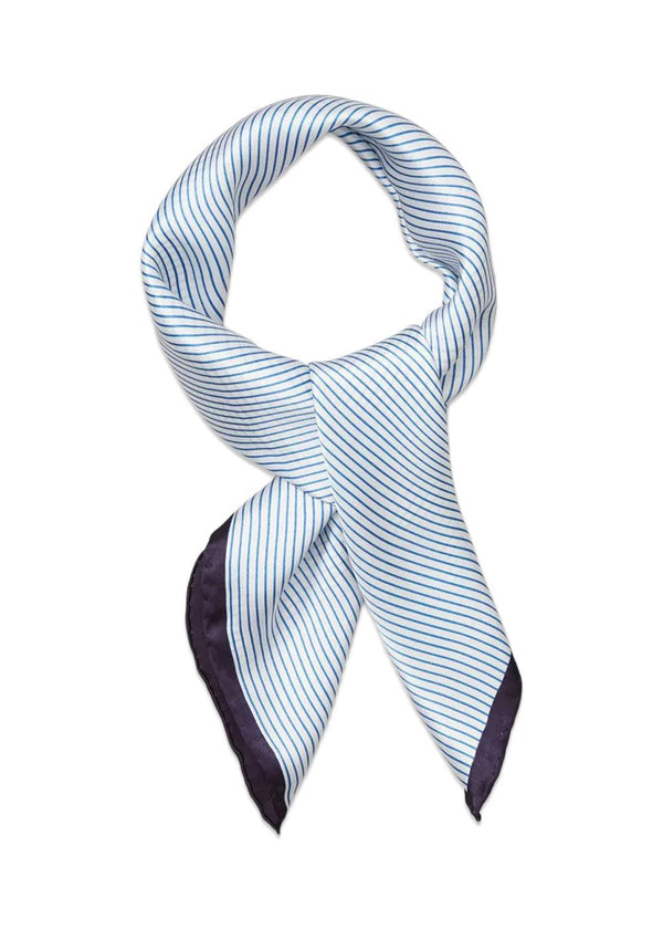 BeckSöndergaards Stripe Sia Scarf - Bleached Denim. Køb scarf her.