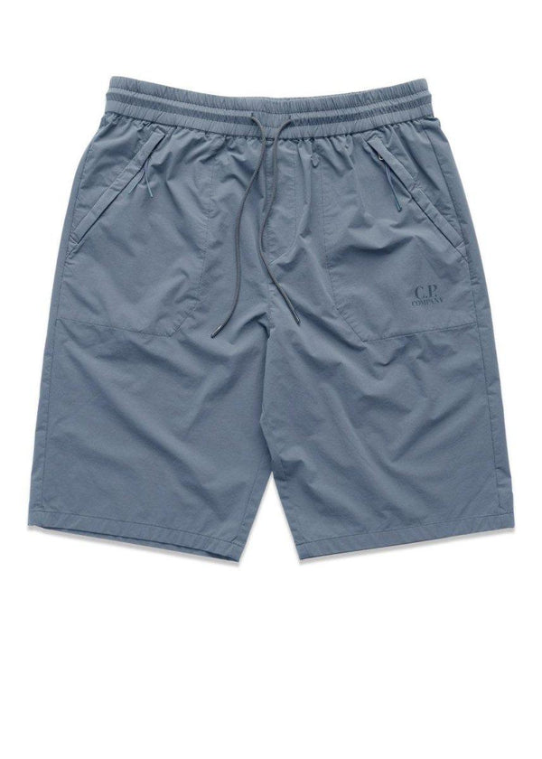 C.P. Companys Sweatbermuda Cargo - Dark Shadow. Køb shorts her.