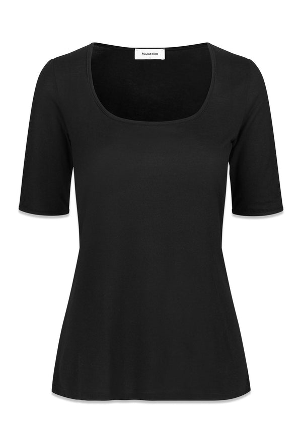 Modströms TempoMD t-shirt - Black. Køb t-shirts her.