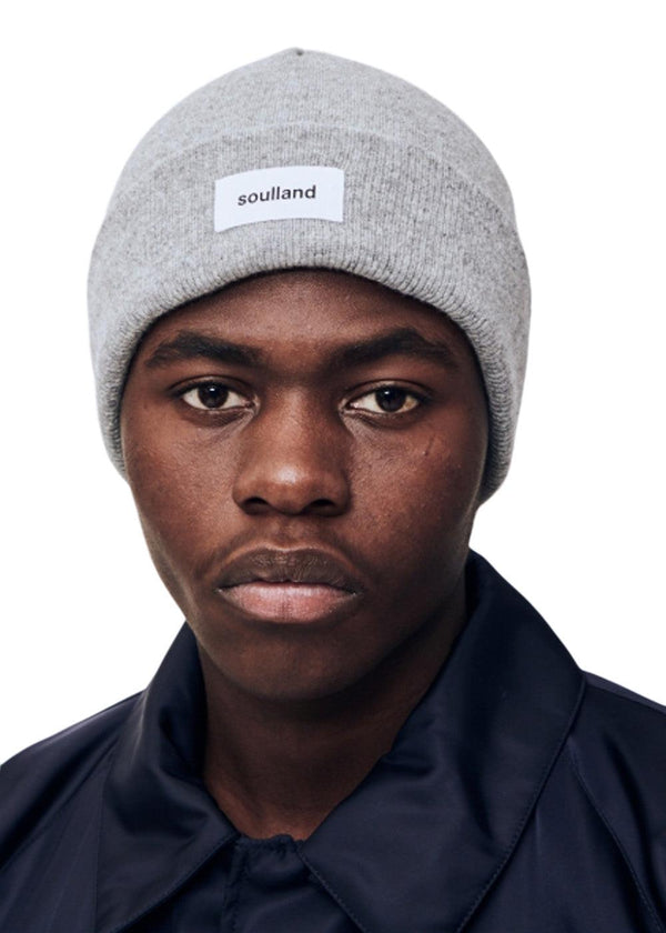 Soullands Villy beanie - Grey Melange. Køb huer her.