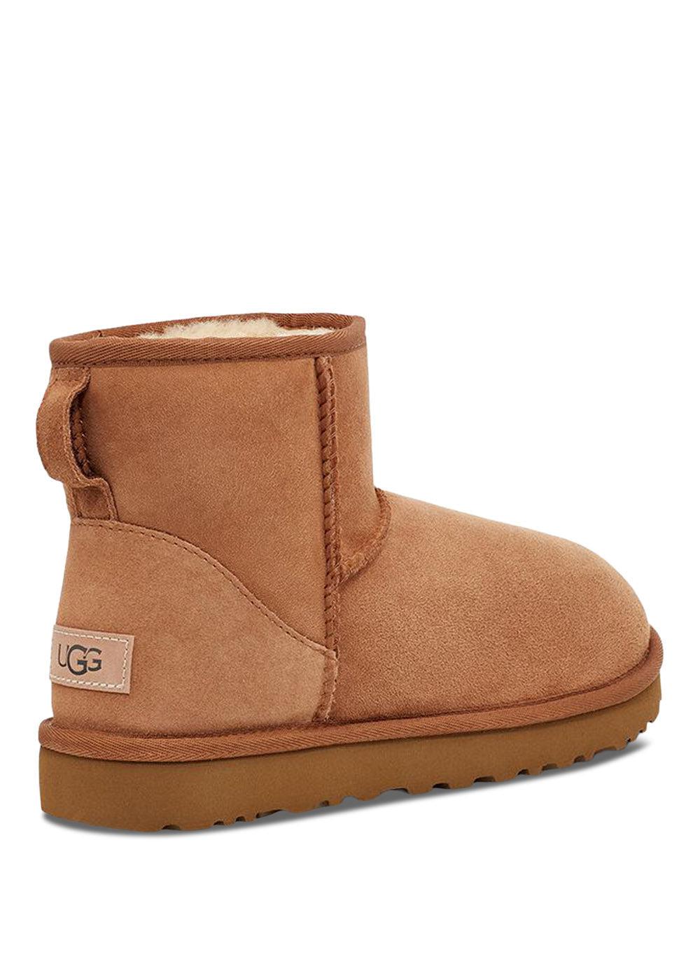 W Classic Mini II - Chestnut-Boots-UGG-Butler Loftet