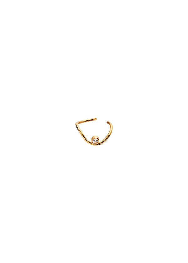 Stine A's Wavy Ear Cuff Silver with Ston - Gold. Køb øreringe her.