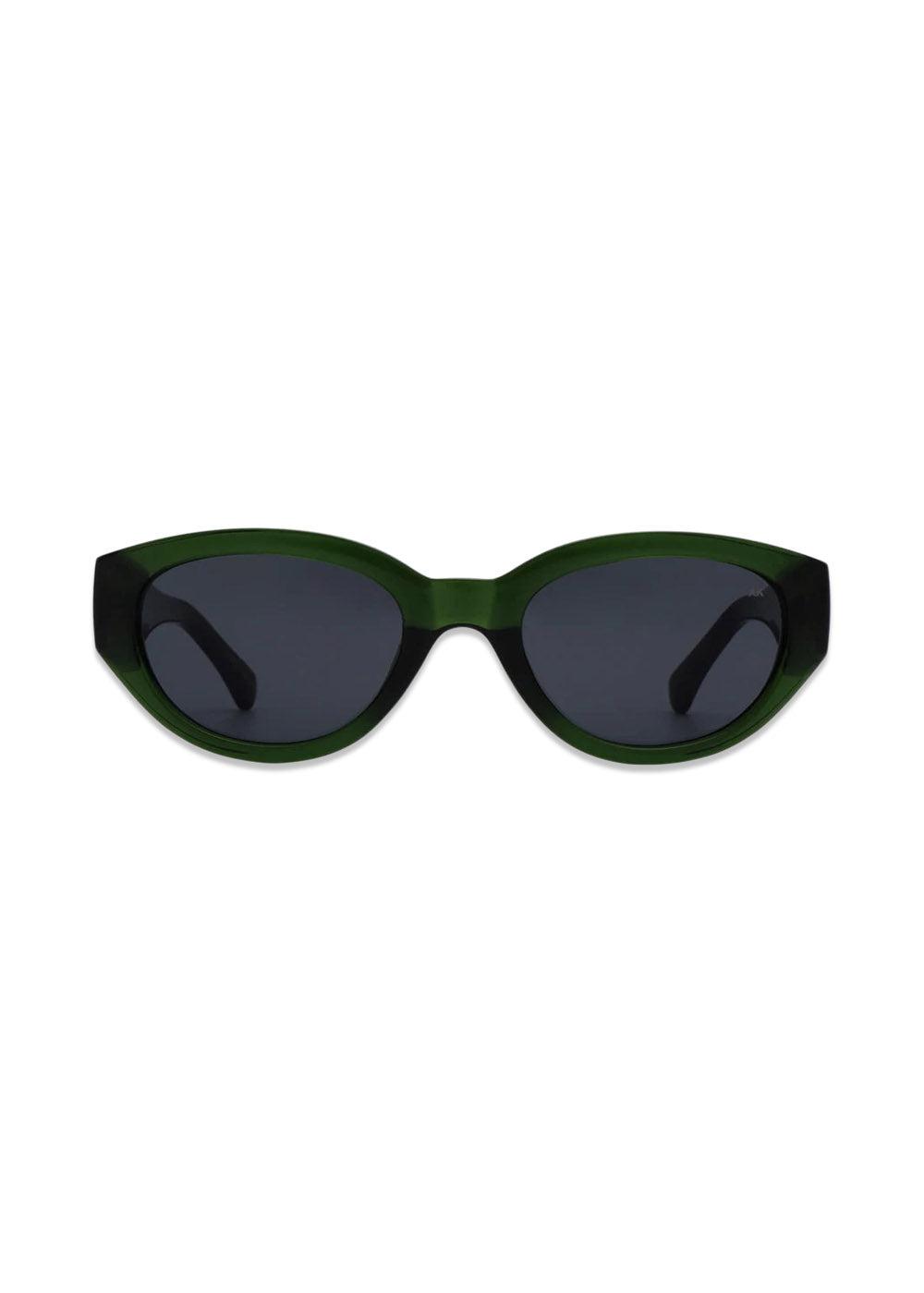A. Kjærbedes Winnie - Dark Green Transparent. Køb solbriller her.