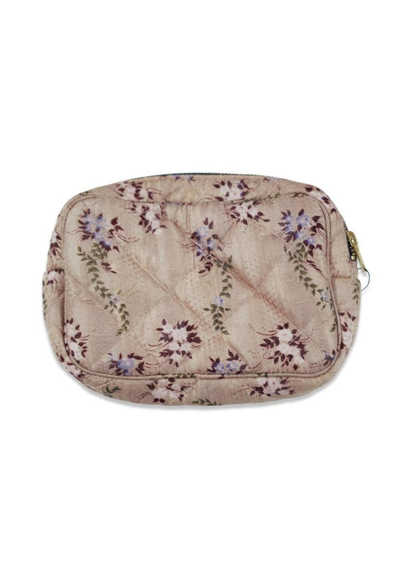 Sissel Edelbos julie silk cosmetic bag - Color 3. Køb accessories her.