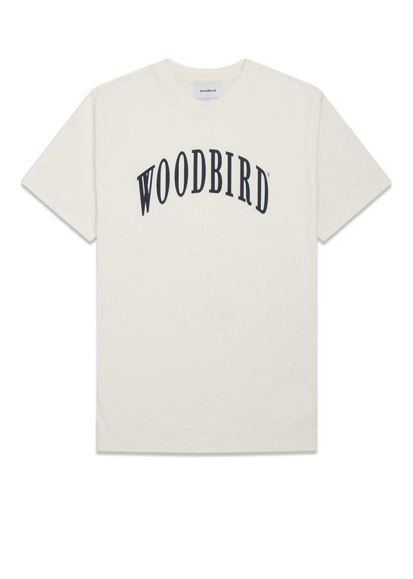 Woodbirds Rics College Tee - Off White. Køb t-shirts her.