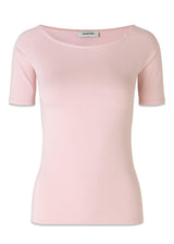 Modströms Tansy top - Bella Rose. Køb t-shirts her.